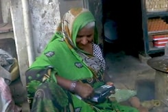 कैशलेस होने की राह में रोड़े... कैशलेस होने की राह में रोड़े...