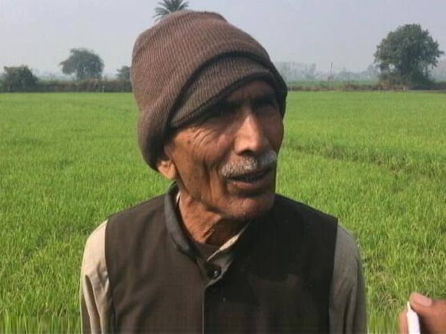 खाद की मांग कम होने से भरे हैं सहकारी समिति के गोदाम