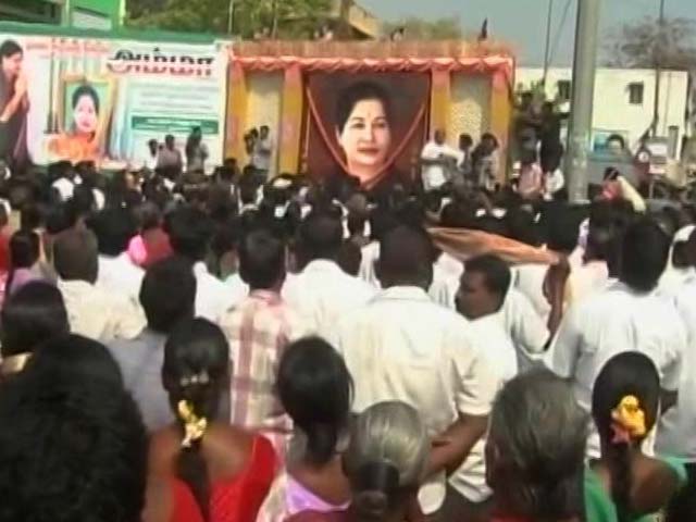 Video : In Jayalalithaa's Constituency, New AIADMK Chief Sasikala Not Welcome