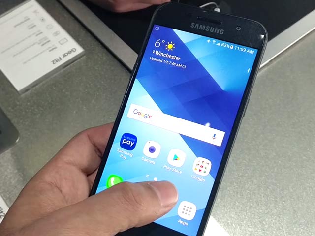 Samsung Galaxy A3 (2017) First Look