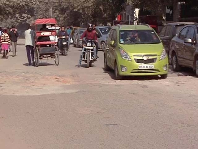 Potholes And Fog - A Major Contributor To The Increase In Road Accidents Potholes And Fog - A Major Contributor To The Increase In Road Accidents