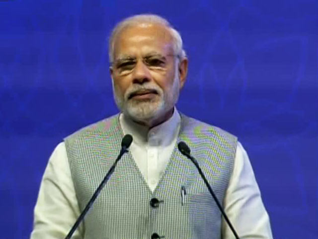 प्रवासी भारतीय जहां रहे उस धरती को उन्होंने कर्मभूमि माना : पीएम मोदी