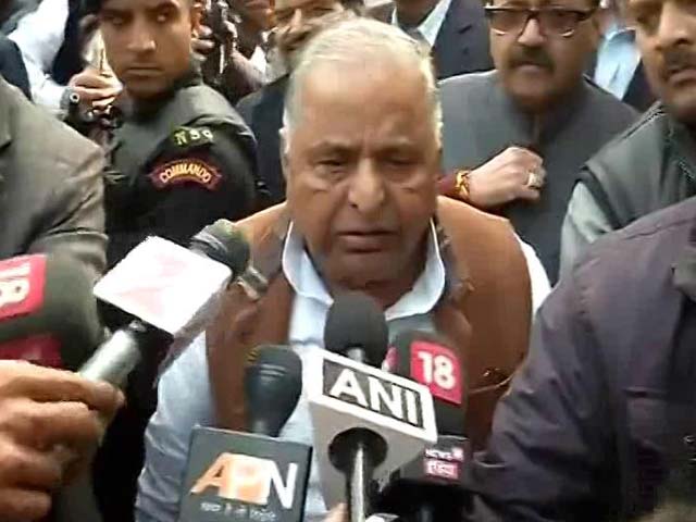 Video : No Dispute With Akhilesh, Says Father Mulayam Singh Amid 'Cycle' War