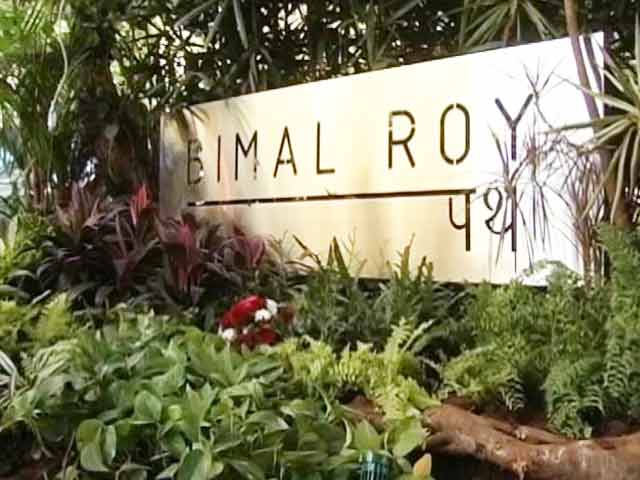 Video : बिमल रॉय के नाम से मुंबई में सड़क