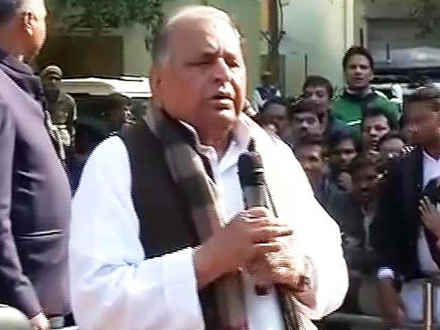 पार्टी को टूटने नहीं दूंगा : मुलायम सिंह यादव