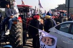 Need Help, Said Arvind Kejriwal. Plane-loads Of NRIs To His Rescue Need Help, Said Arvind Kejriwal. Plane-loads Of NRIs To His Rescue