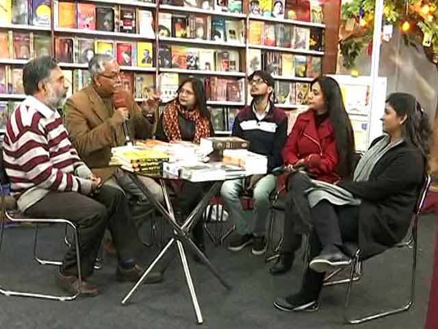 हम लोग : क्या किताबें बची रहेंगी?