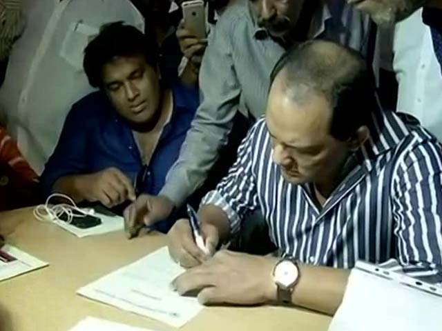 Mohammad Azharuddin Moves Court Against HCA Elections
