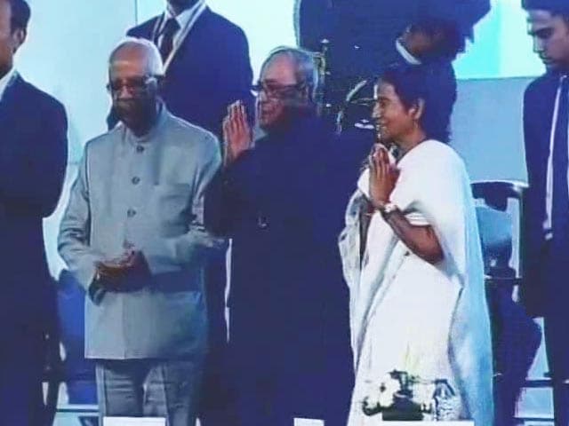 Video : Arun Jaitley Skips Bengal Business Summit, Mamata Banerjee Talks Notes Ban
