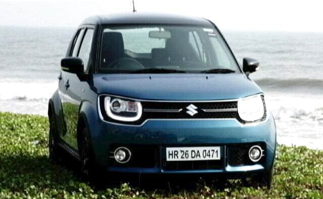Bajaj Dominar 400 & Maruti Suzuki Ignis Review