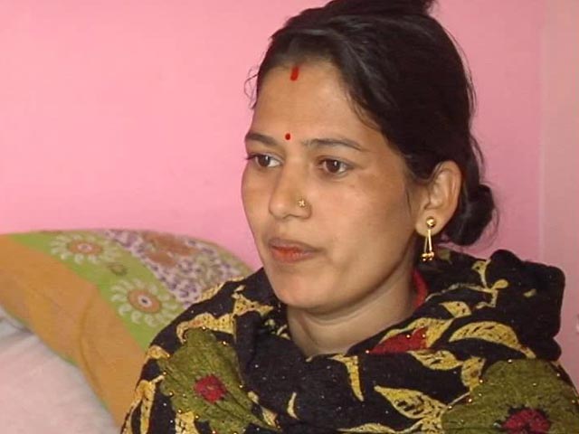 Instead Of Banning Commercial Surrogacy, Regulate It, Say Experts