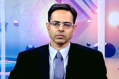 Surya Bhatia On How To Manage Your Money Surya Bhatia On How To Manage Your Money