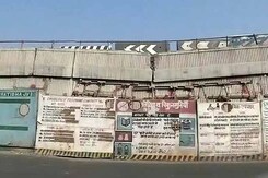 Delhi Flyover Used By Lakhs Each Day Held Together By Planks And Prayers Delhi Flyover Used By Lakhs Each Day Held Together By Planks And Prayers