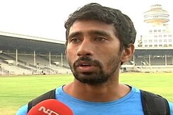 ईरानी ट्रॉफी में शतक लगाने वाले ऋद्धिमान साहा से खास बातचीत ईरानी ट्रॉफी में शतक लगाने वाले ऋद्धिमान साहा से खास बातचीत