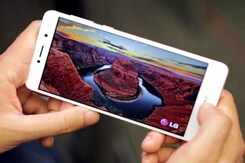 360 Daily: Hugo Barra Quitting Xiaomi, Vivo V5 Plus With Dual-Selfie Cameras Launched and More 360 Daily: Hugo Barra Quitting Xiaomi, Vivo V5 Plus With Dual-Selfie Cameras Launched and More