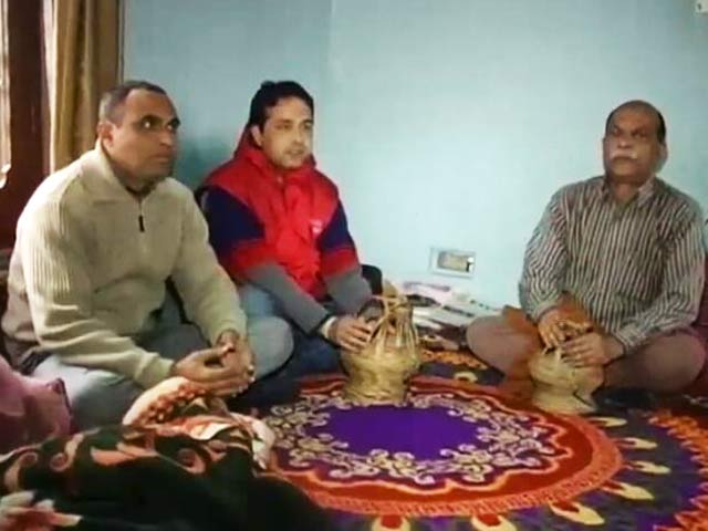 15,000 Jobs, 90 Acres of Land For Returning Kashmiri Pandits