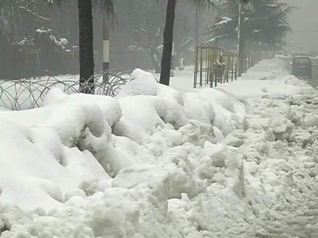 10 Soldiers Killed As Avalanches Hit Army Post And Patrol In Kashmir's Gurez