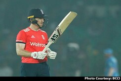 England Skipper Eoin Morgan an 'Under-Rated Batsman': Sunil Gavaskar England Skipper Eoin Morgan an 'Under-Rated Batsman': Sunil Gavaskar