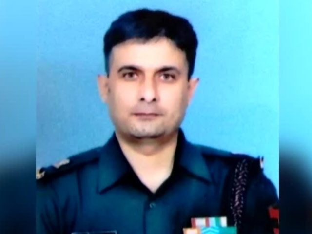 बर्फीले तूफान में जान गंवाने वाले मेजर अमित सागर को दी अंतिम विदाई