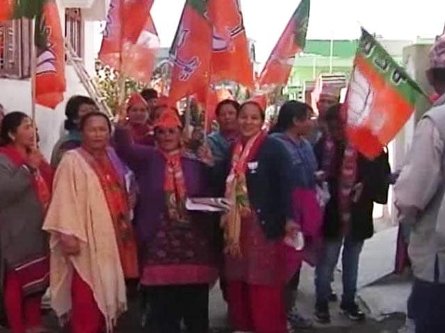 Video : Uttarakhand Elections 2017: Parties Try To Work Out The 'Fauji Factor'