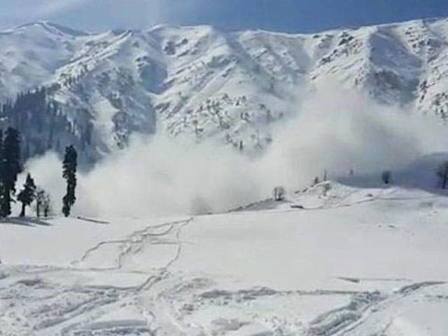 Video : 7 Missing After Avalanche Hits Vehicle In Jammu And Kashmir's Kupwara