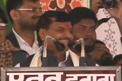 यूपी का महाभारत : मुलायम सिंह के बाद अब शिवपाल ने जताई नाराजगी यूपी का महाभारत : मुलायम सिंह के बाद अब शिवपाल ने जताई नाराजगी