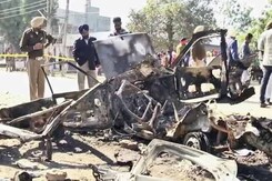 बठिंडा धमाका मामला : पुलिस जता रही आतंकी साजिश की आशंका बठिंडा धमाका मामला : पुलिस जता रही आतंकी साजिश की आशंका