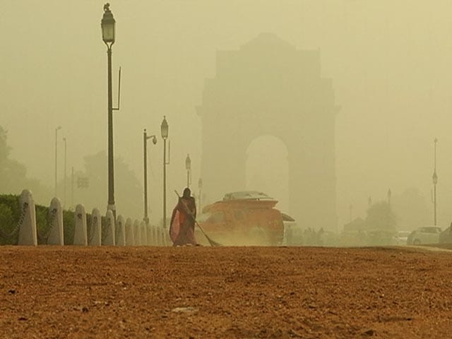 Video : Pollution Kills 8 In Delhi Everyday: Report