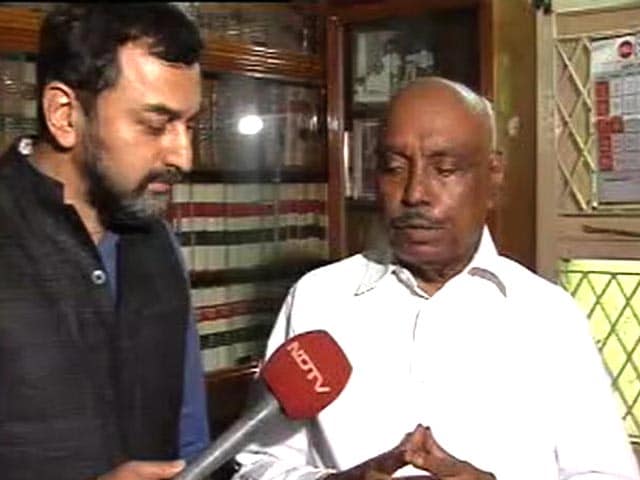 Video : After Pandian Bombshell, AIADMK Says Veteran Leader Trying to Split Party