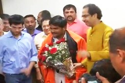 Hardik Patel Is Shiv Sena's New Weapon Against Estranged Ally BJP Hardik Patel Is Shiv Sena's New Weapon Against Estranged Ally BJP