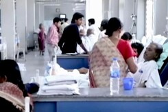 डॉक्टर्स ऑन कॉल : कैंसर के इलाज में नई तकनीकों का इस्तेमाल डॉक्टर्स ऑन कॉल : कैंसर के इलाज में नई तकनीकों का इस्तेमाल