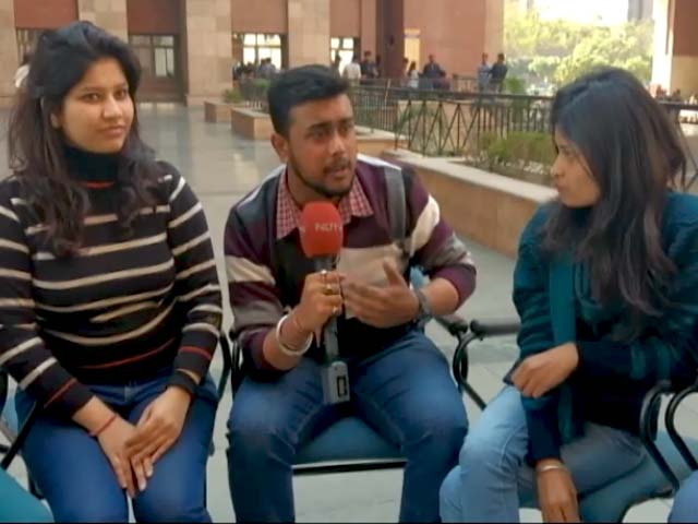 मेरी आवाज सुनो : क्या वोट देना अनिवार्य होना चाहिए?