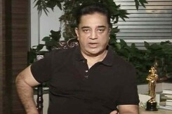 Kamal Haasan Backs Panneerselvam, Says 'Sasikala Reality Hurts Me' Kamal Haasan Backs Panneerselvam, Says 'Sasikala Reality Hurts Me'