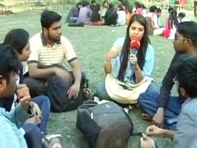 मेरी आवाज सुनो : क्&zwj;या हमारा समाज लोकतांत्रिक है?