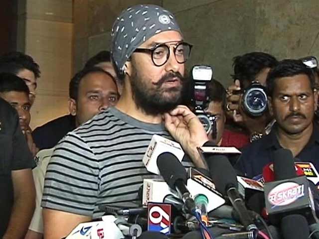 Video : 'ठग्स ऑफ हिंदुस्तान' में आमिर खान का पहला लुक सोशल मीडिया पर छाया