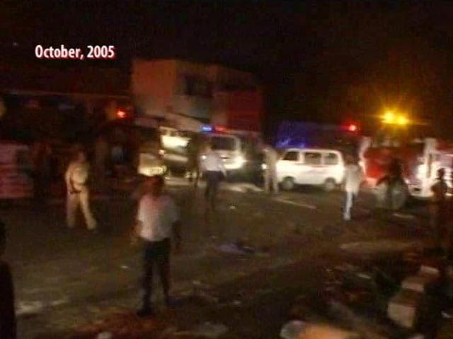 Video : 2005 Delhi Serial Blasts: Setback For Cops As Court Acquits 2 Accused, Convicts 1
