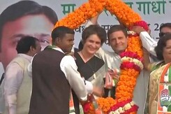We Were Shown <i>DDLJ</i>'s SRK, Got <i>Sholay</i>'s Gabbar Singh: Rahul Gandhi Jabs PM We Were Shown <i>DDLJ</i>'s SRK, Got <i>Sholay</i>'s Gabbar Singh: Rahul Gandhi Jabs PM