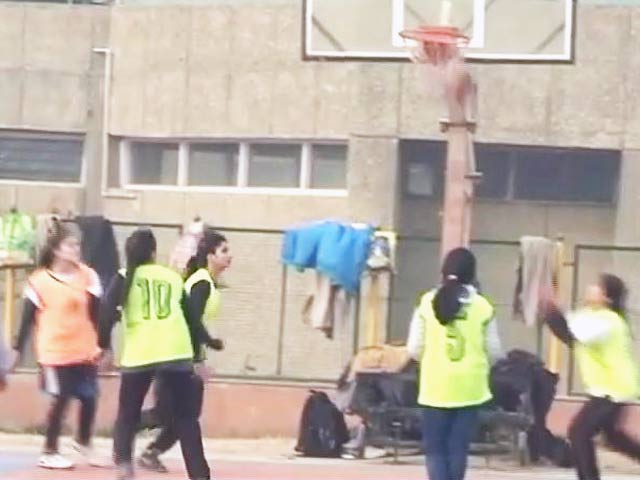 श्रीनगर में बास्केटबॉल ट्रेनिंग कैंप : 100 लड़कियों ने लिया हिस्सा