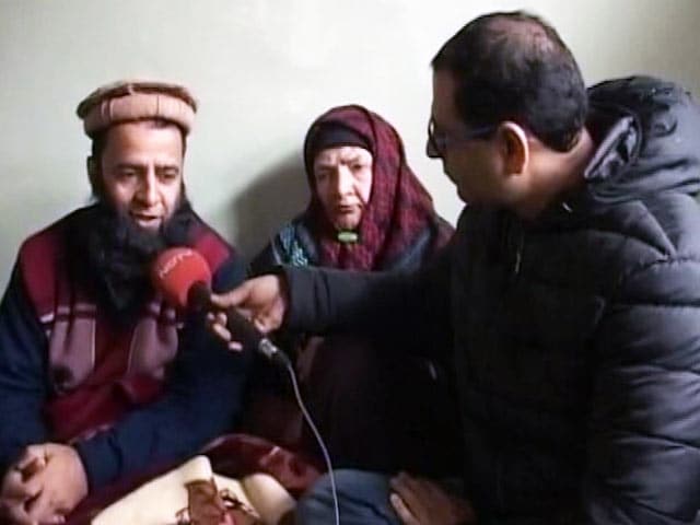 Video : 2005 दिल्ली ब्लास्ट केस : अपने घर श्रीनगर पहुंचे बरी हुए मोहम्मद हुसैन फाजली