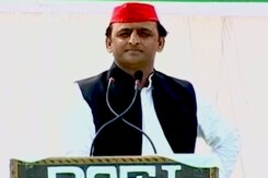 नेशनल रिपोर्टर : नोटबंदी के सवाल पर पीएम मोदी और अखिलेश यादव आमने-सामने नेशनल रिपोर्टर : नोटबंदी के सवाल पर पीएम मोदी और अखिलेश यादव आमने-सामने