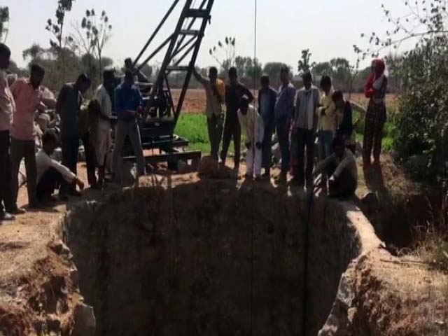 ग्राउंड रिपोर्ट: पानी की कमी से जूझता बदहाल बुंदेलखंड