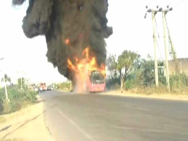 Video : 30 Passengers Survived This. Telangana Bus Was In Flames Within Moments
