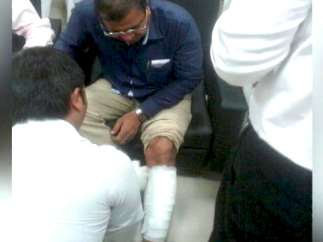 गुजरात विधानसभा में विधायकों के बीच हाथापाई