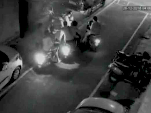 बेंगलुरु : बाइक सवार लुटेरों का गैंग पुलिस की गिरफ्त में