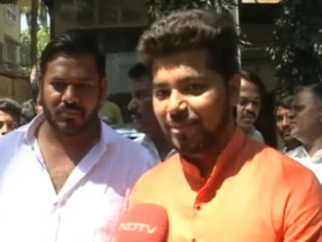 बीएमसी चुनाव में जीत दर्ज करने वाले सबसे कम उम्र के कॉरपोरेटर हर्षद कक्कड़