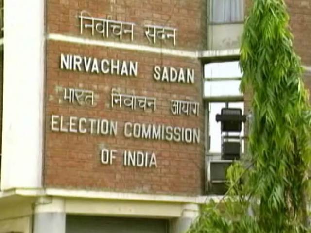 धर्म आधारित बयानबाजी से बचें नेता: चुनाव आयोग