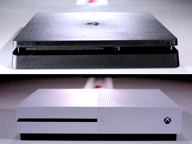 which to buy xbox one s or ps4 slim