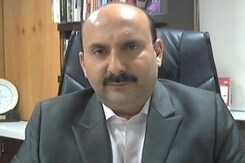 Buy Banking Stocks On Declines: Vikas Sethi Buy Banking Stocks On Declines: Vikas Sethi