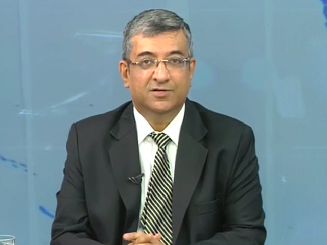 Earnings Outlook Weak: Hemindra Hazari