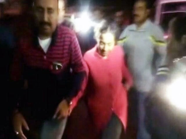 Videos : बच्चों की तस्करी के मामले में बीजेपी नेता जूही चौधरी गिरफ्तार